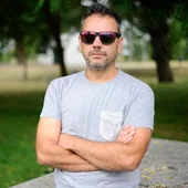 José Freiria José Freiria