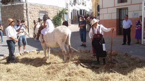 Jarandilla de la Vera recuperará labores tradicionales este sábado en la XIX Jornada de los Antiguos Oficios Jarandilla de la Vera recuperará labores tradicionales este sábado en la XIX Jornada de los Antiguos Oficios