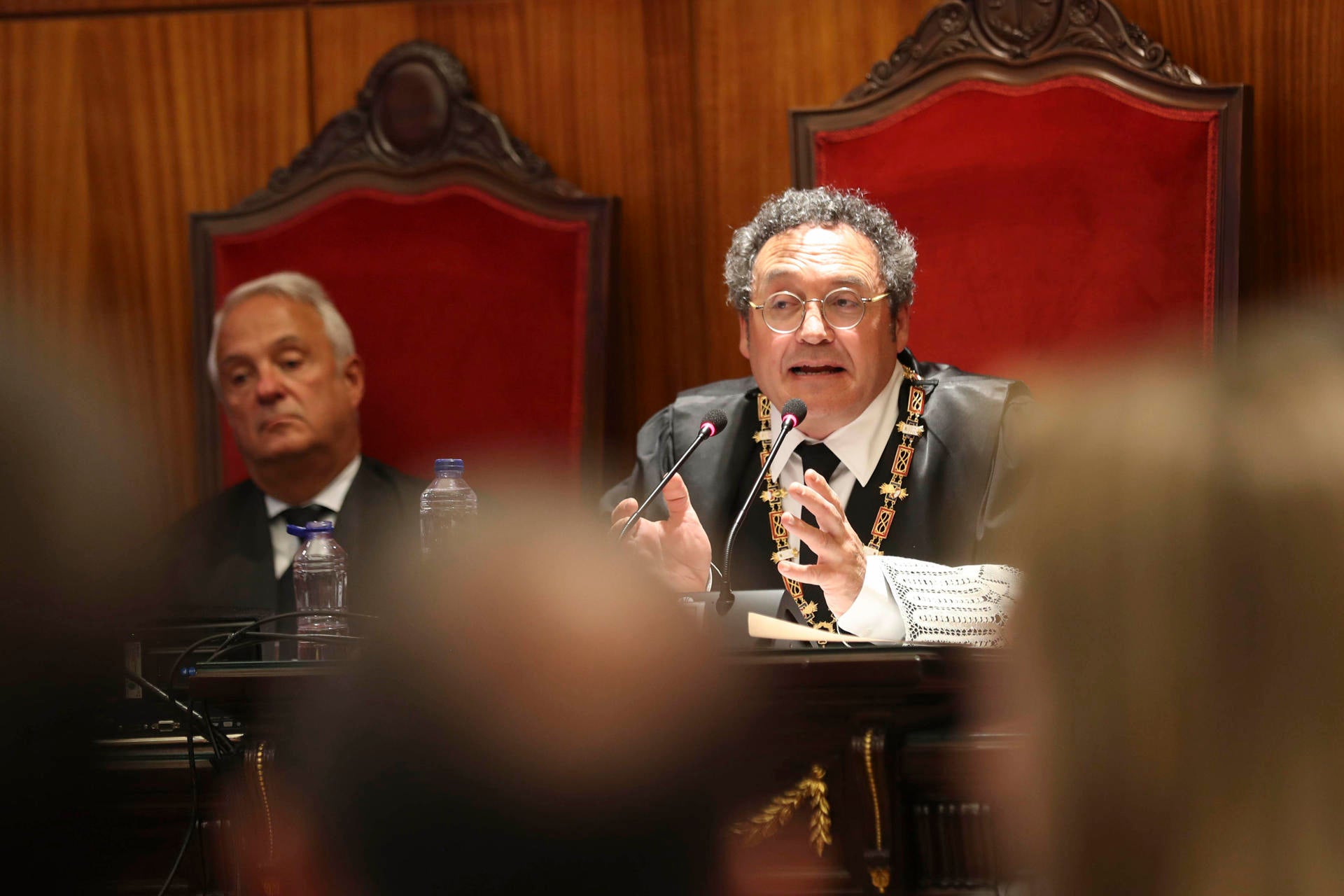 El juez Hurtado pide a las partes que se pronuncien sobre si debe destituir al fiscal general El juez Hurtado pide a las partes que se pronuncien sobre si debe destituir al fiscal general