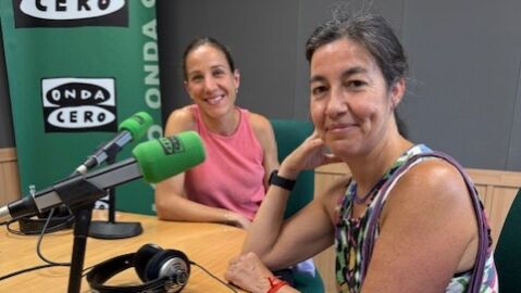 Natalia Romero (a la izquierda) y Elisa Bosh-Donate (a la derecha) en Onda Cero Mallorca Natalia Romero (a la izquierda) y Elisa Bosh-Donate (a la derecha) en Onda Cero Mallorca
