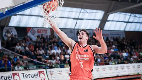 El Valencia Basket arranca motore: pretemporada definida, fichajes cerrados y 14.500 abonados El Valencia Basket arranca motore: pretemporada definida, fichajes cerrados y 14.500 abonados