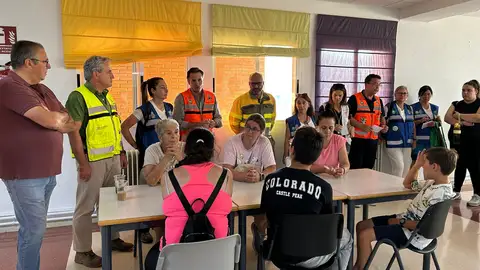 Incendio de Caminomorisco perimetrado al 90%, se prevé que mañana sábado pudiera darse por controlado Incendio de Caminomorisco perimetrado al 90%, se prevé que mañana sábado pudiera darse por controlado