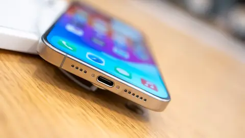 Se filtran imágenes del Iphone 17: este será el nuevo color disponible Se filtran imágenes del Iphone 17: este será el nuevo color disponible