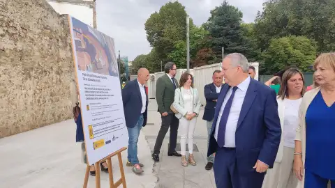 El ministro Jordi Hereu de visita en Avilés El ministro Jordi Hereu de visita en Avilés