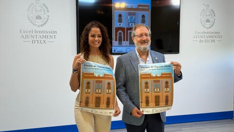 Los Moros y Cristianos de Elche estrenan la nueva comparsa Lluraors de Elx