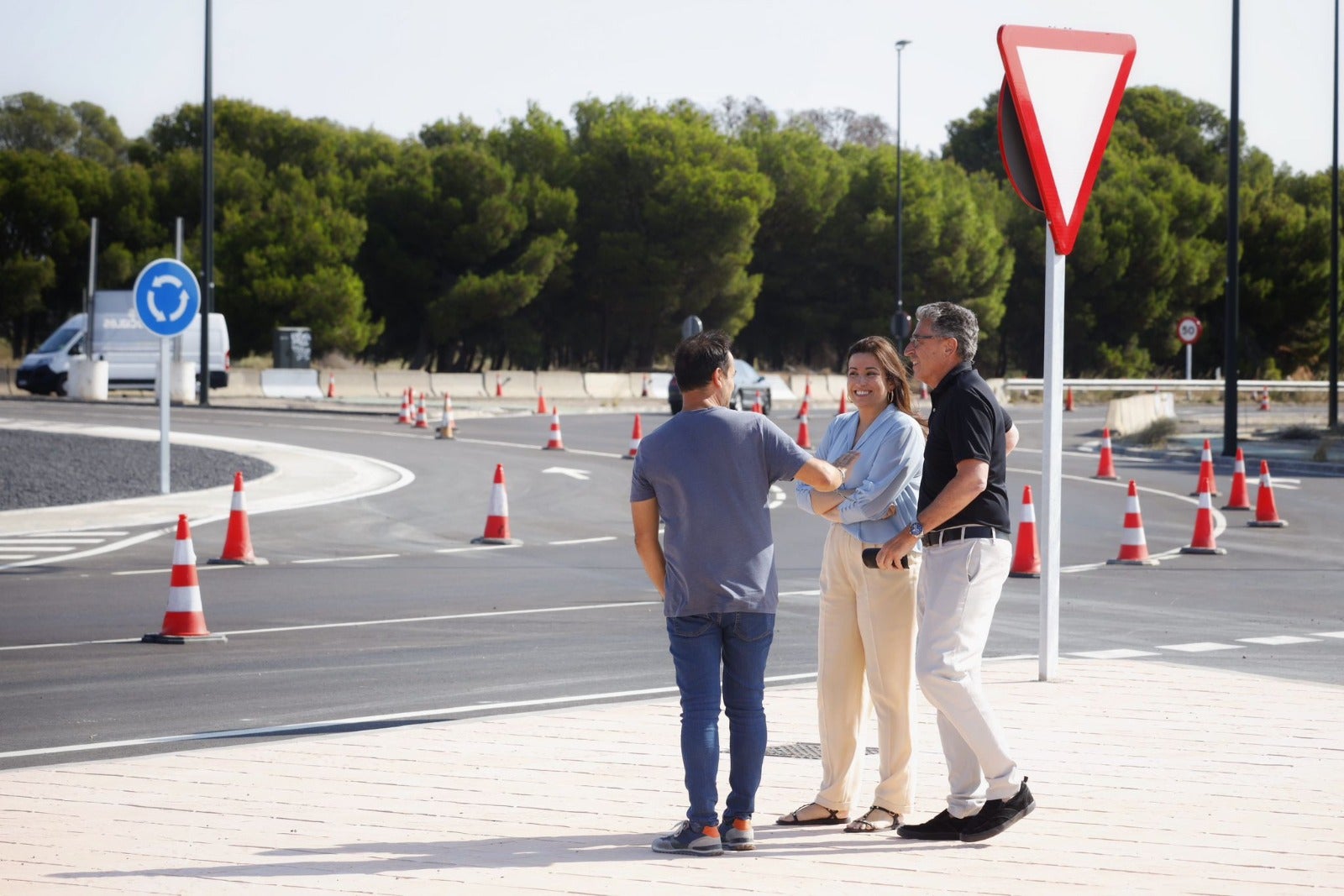 Abierta al tráfico la nueva "turbo" rotonda de Arcosur Abierta al tráfico la nueva "turbo" rotonda de Arcosur