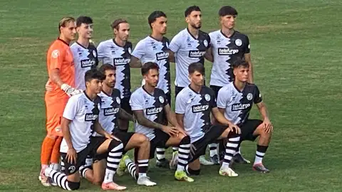 Alineación de Unionistas en su último choque como local, un amistoso disputado este sábado ante el Oviedo B Alineación de Unionistas en su último choque como local, un amistoso disputado este sábado ante el Oviedo B