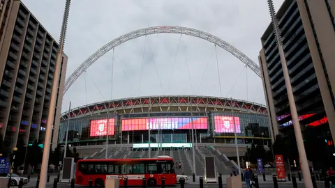 Exterior del estadio de Wembley donde se produjo el suceso Exterior del estadio de Wembley donde se produjo el suceso