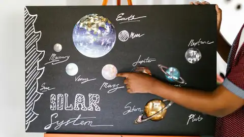 Seis estudiantes madrileños diseñan un asentamiento en Venus y ganan el mayor concurso espacial de la NASA Seis estudiantes madrileños diseñan un asentamiento en Venus y ganan el mayor concurso espacial de la NASA