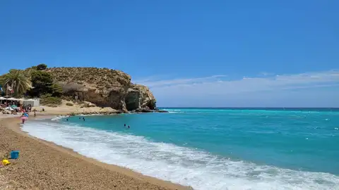 Las playas con Bandera Azul de la Vila superan con éxito la revisión anual de sus servicios y calidad Las playas con Bandera Azul de la Vila superan con éxito la revisión anual de sus servicios y calidad