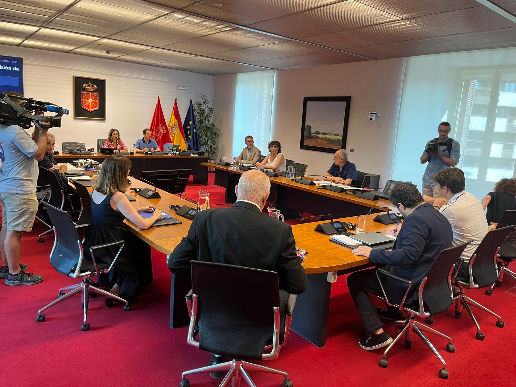 La comisión de investigación cita a Santos Cerdán, Koldo García y Antxon Alonso pero evita las comparecencias de Chivite y Ábalos La comisión de investigación cita a Santos Cerdán, Koldo García y Antxon Alonso pero evita las comparecencias de Chivite y Ábalos