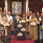 Miriam Martínez Guirao es la autora del abanico del Misteri de este año