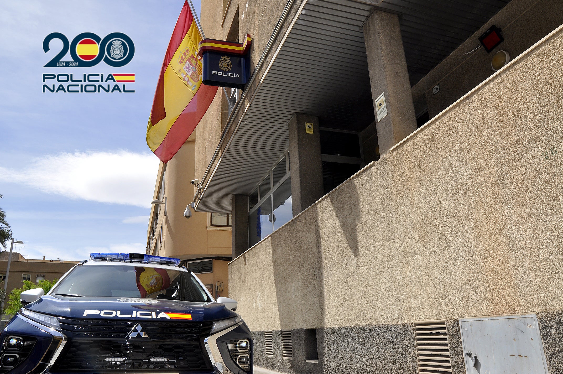 La Policía Nacional detiene a un hombre en Elda por estafar más de 11.000 euros a una mujer con discapacidad La Policía Nacional detiene a un hombre en Elda por estafar más de 11.000 euros a una mujer con discapacidad