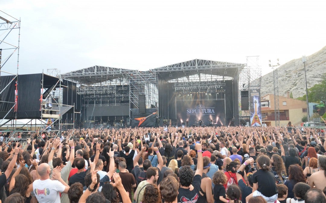 La música inunda Villena con los festivales Leyendas del Rock y Rabolagartija La música inunda Villena con los festivales Leyendas del Rock y Rabolagartija