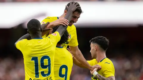 Un Villarreal que ilusiona pasa por encima del Arsenal (2-3) Un Villarreal que ilusiona pasa por encima del Arsenal (2-3)