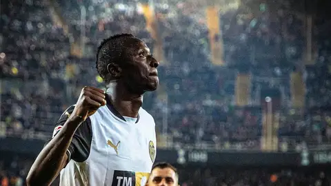 El Valencia hace una oferta formal por Sadiq en calidad de cesión El Valencia hace una oferta formal por Sadiq en calidad de cesión