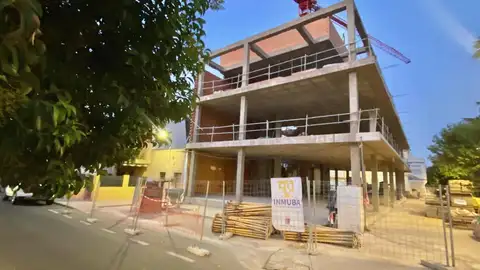 El PSOE de Badajoz pide al alcalde que "acelere la construcción de viviendas" si quiere cumplir su promesa electoral El PSOE de Badajoz pide al alcalde que "acelere la construcción de viviendas" si quiere cumplir su promesa electoral