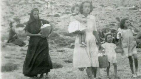 La 'berenada' es uno de los acontecimientos favoritos de las familias de la ciudad, que comparten comida, bebida y fiesta desde hace más deun siglo. 