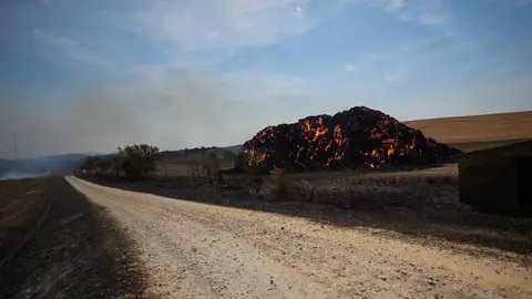 Controlado el incendio declarado en Obanos (Navarra) Controlado el incendio declarado en Obanos (Navarra)