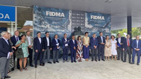 La ministra de migraciones Elma Sainz visita la feria internacional de muestras de Asturias