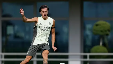 Carreras: "Xabi Alonso tiene las ideas muy claras" Carreras: "Xabi Alonso tiene las ideas muy claras"