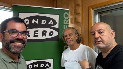 Fernando Castellano, Junior Melo y Fran Villalba en la secci&oacute;n de M&aacute;s de Uno Canarias, Cine de Verano