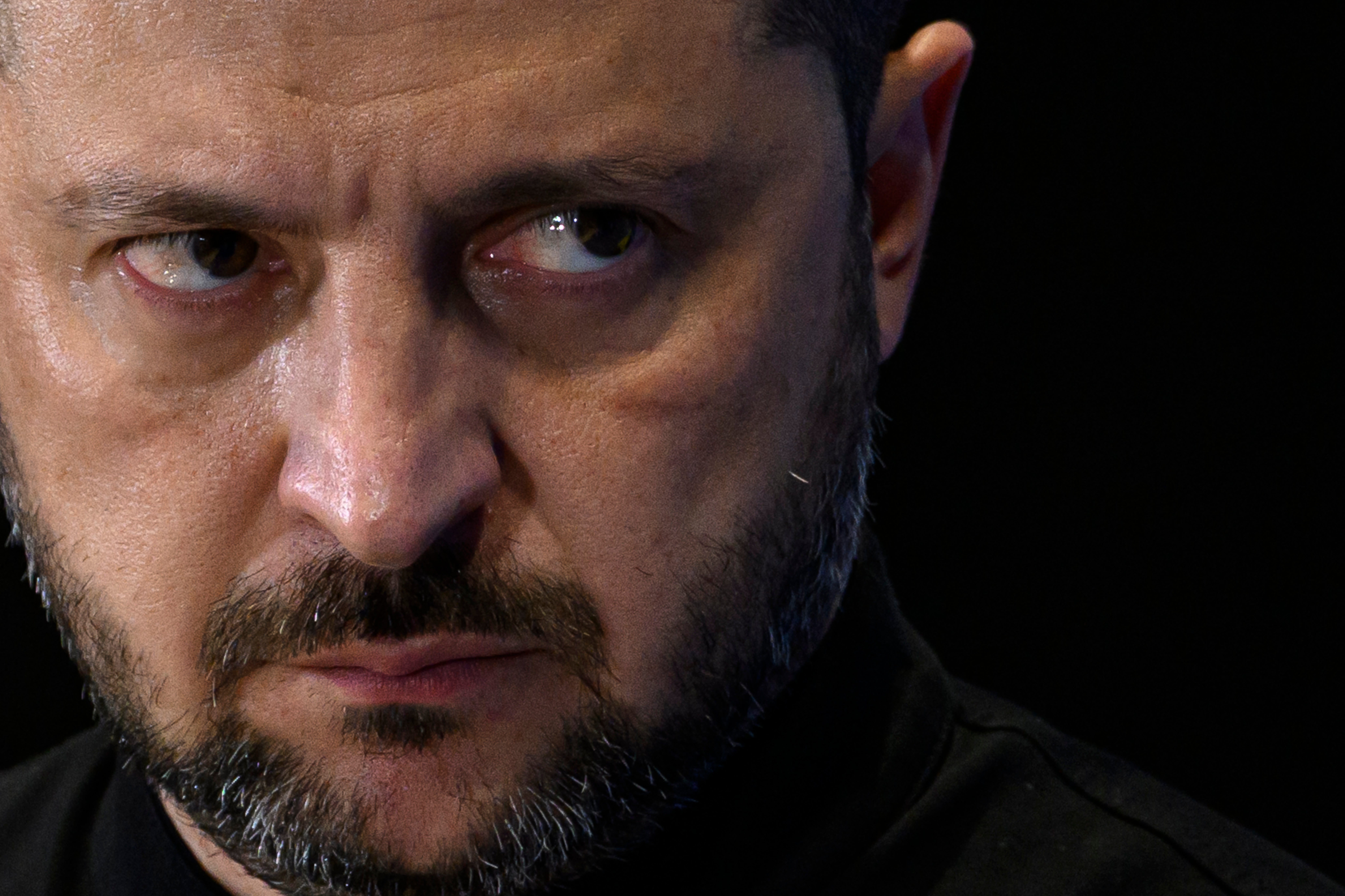 Zelensky afirma que solo hablará con Putin si hay un alto el fuego: "Primero el fin de las matanzas" Zelensky afirma que solo hablará con Putin si hay un alto el fuego: "Primero el fin de las matanzas"