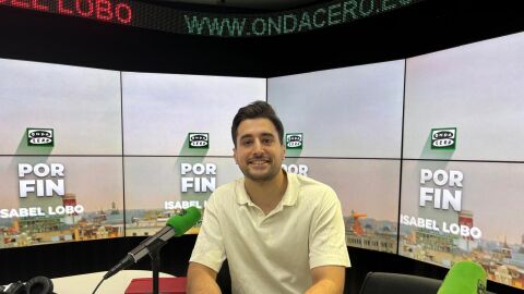 Iv&aacute;n Hachez, el divulgador de cine que duda del amor real de la pareja del verano
