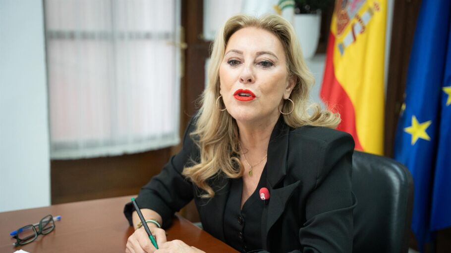 La consejera de Econom&iacute;a, Hacienda y Fondos Europeos y portavoz del Gobierno andaluz, Carolina Espa&ntilde;a, durante la entrevista con Europa Press - MAR&Iacute;A JOS&Eacute; L&Oacute;PEZ-EUROPA PRESS