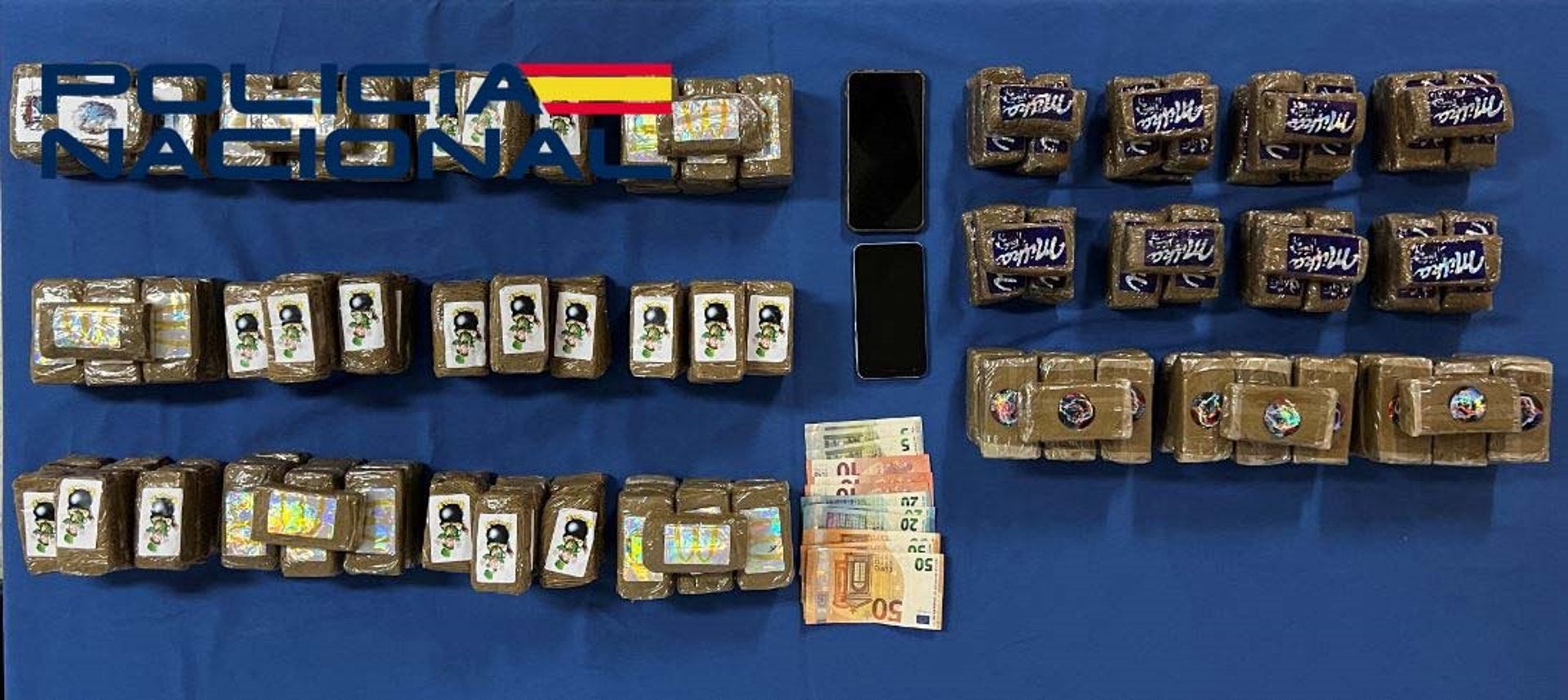 Ingresa en prisión un hombre de 37 años tras ser detenido con más de 19 kilos de hachís cuando entraba en Badajoz Ingresa en prisión un hombre de 37 años tras ser detenido con más de 19 kilos de hachís cuando entraba en Badajoz