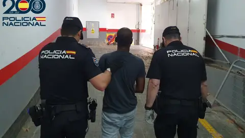 Envían a prisión al detenido por tratar de asesinar a puñaladas a su expareja en Palma Envían a prisión al detenido por tratar de asesinar a puñaladas a su expareja en Palma