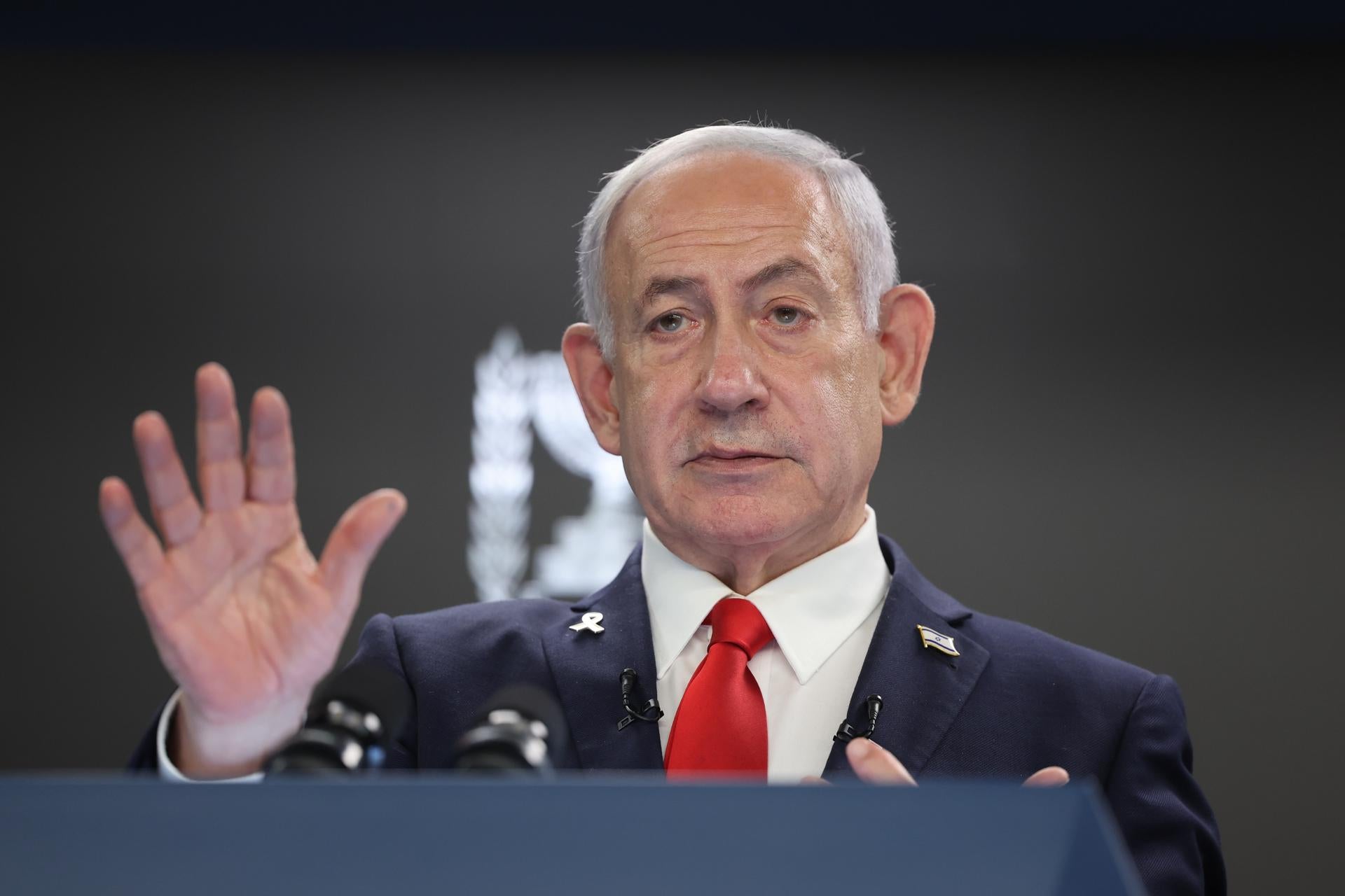 El Gobierno de Netanyahu justifica el veto al alcalde de Barcelona: "Boicotear a Israel tiene consecuencias" El Gobierno de Netanyahu justifica el veto al alcalde de Barcelona: "Boicotear a Israel tiene consecuencias"