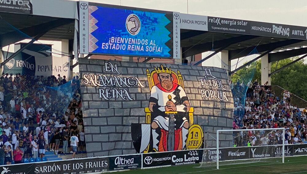 Tifo exhibido en el Fondo Oeste