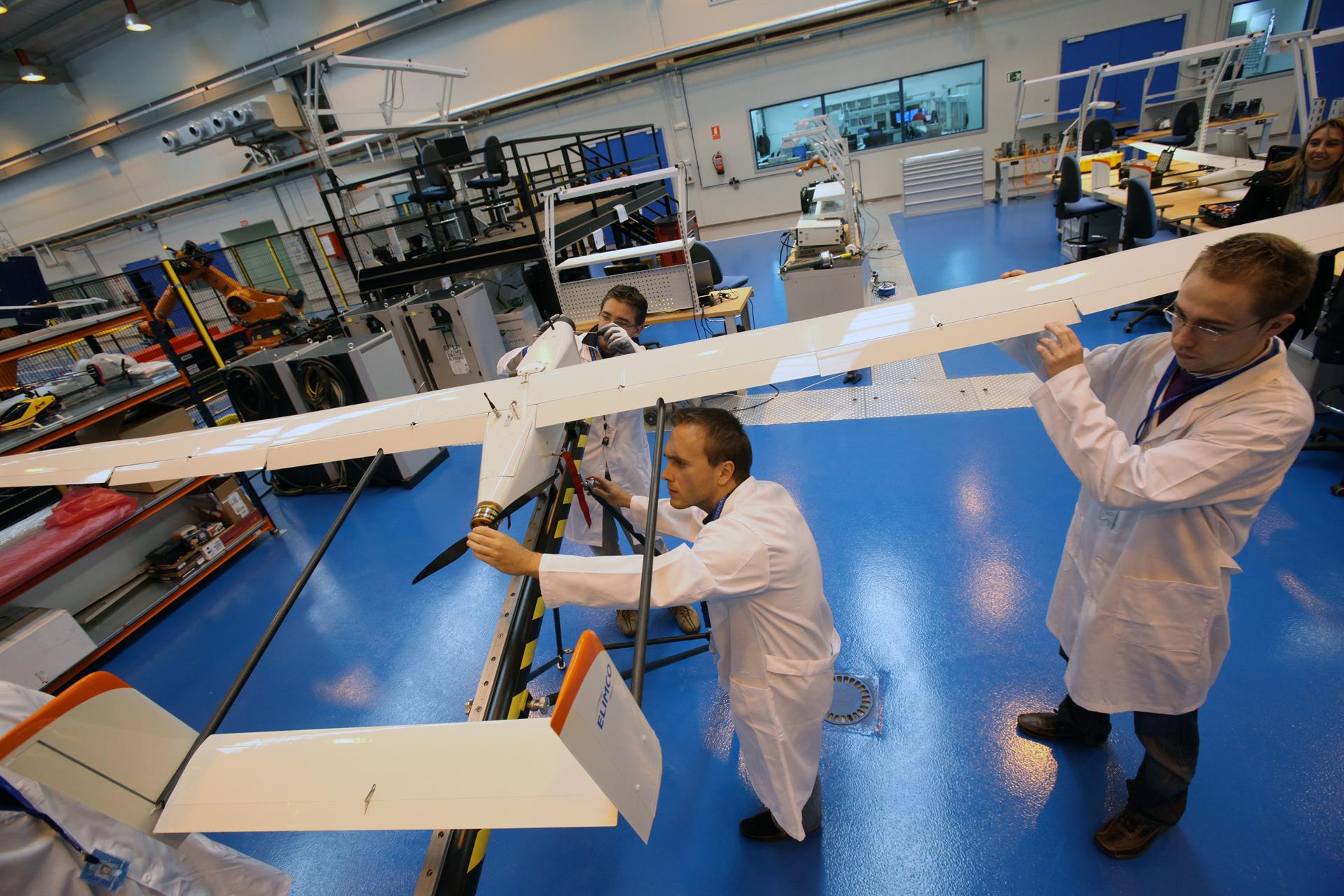 Las exportaciones andaluzas superan en 2024 los 452.200 empleos, el 98,4% del objetivo previsto por la Junta hasta 2027 Las exportaciones andaluzas superan en 2024 los 452.200 empleos, el 98,4% del objetivo previsto por la Junta hasta 2027