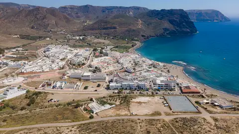 Níjar vuelve a pedir a las empresas de transporte evitar 'macrobotellones' en las fiestas de Las Negras Níjar vuelve a pedir a las empresas de transporte evitar 'macrobotellones' en las fiestas de Las Negras