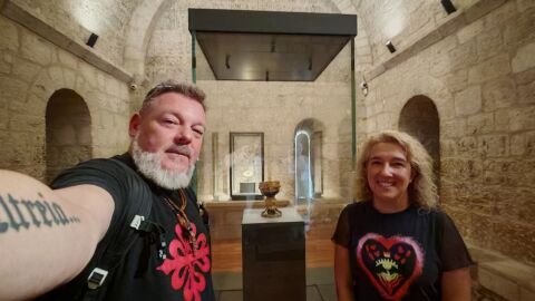 Fran Contreras y Raquel Ja&eacute;n, directora del Museo San Isidoro de Le&oacute;n 