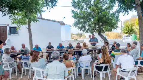 L’Horta de Benidorm expone sus sugerencias al ayuntamiento L’Horta de Benidorm expone sus sugerencias al ayuntamiento