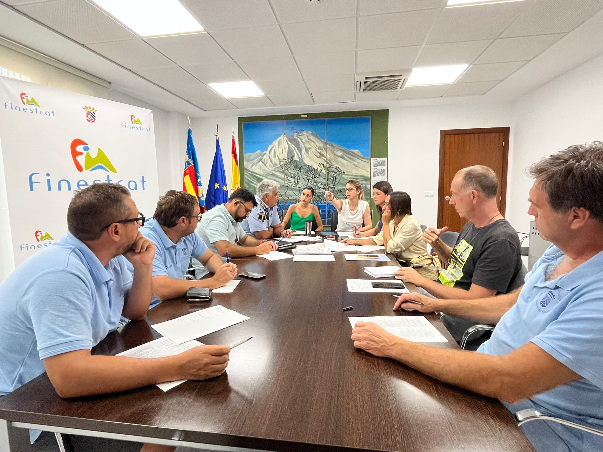 Finestrat refuerza la seguridad y la limpieza para las Fiestas Patronales Finestrat refuerza la seguridad y la limpieza para las Fiestas Patronales