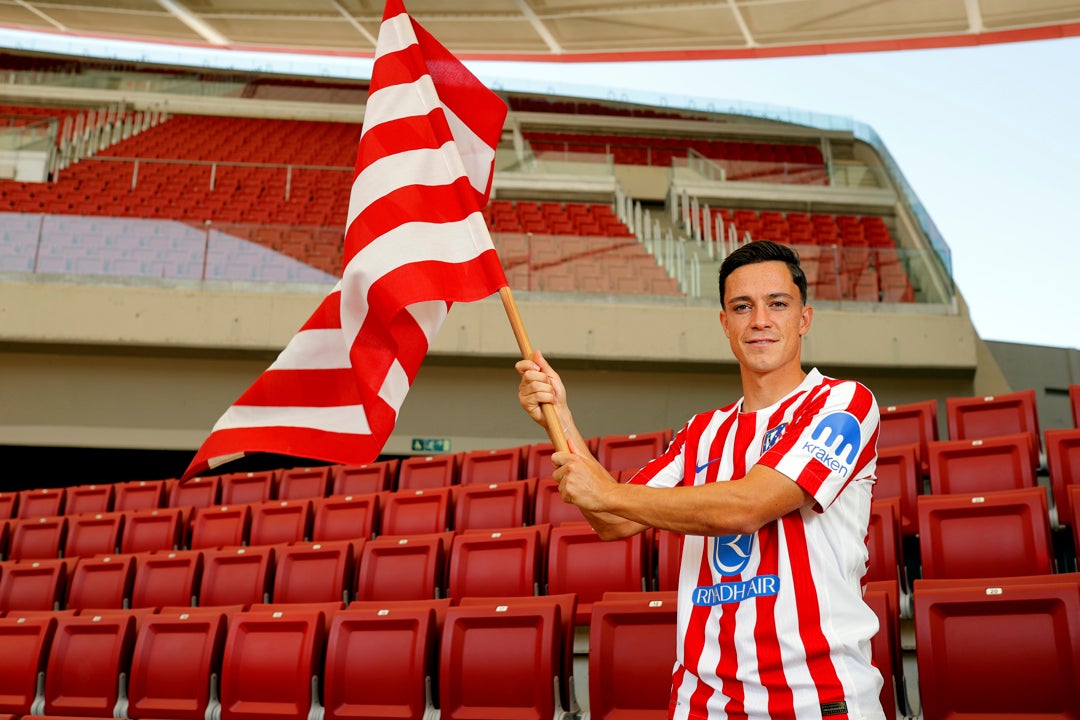 Raspadori: "Estoy motivado para triunfar en el Atlético de Madrid" Raspadori: "Estoy motivado para triunfar en el Atlético de Madrid"