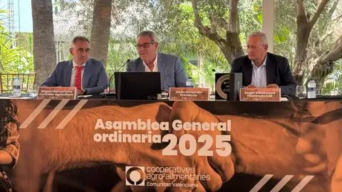 Asamblea General Ordinaria de las Cooperativas Agroalimentarias de la CV Asamblea General Ordinaria de las Cooperativas Agroalimentarias de la CV