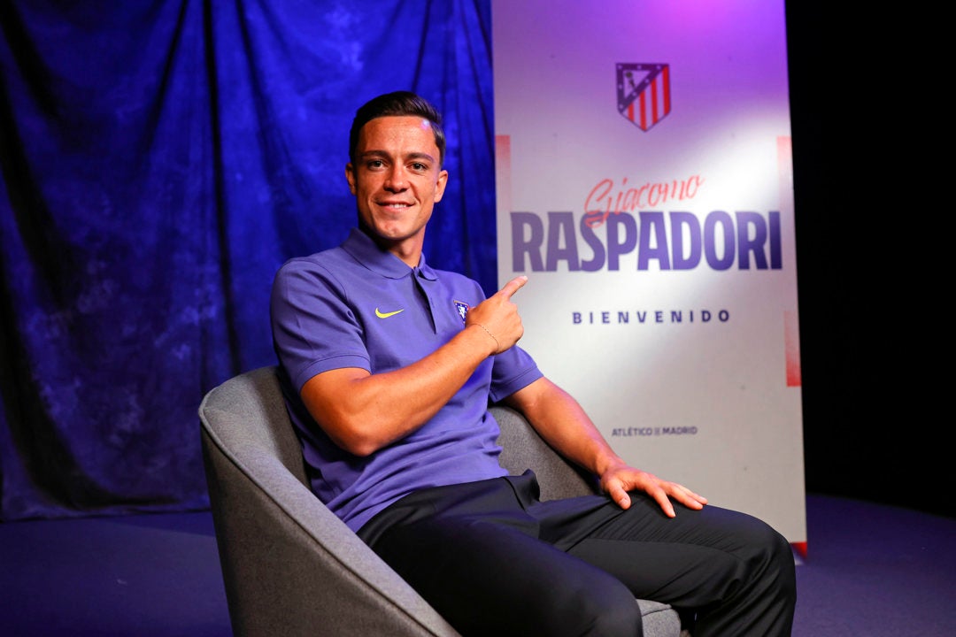Giacomo Raspadori refuerza la delantera del Atlético de Madrid Giacomo Raspadori refuerza la delantera del Atlético de Madrid