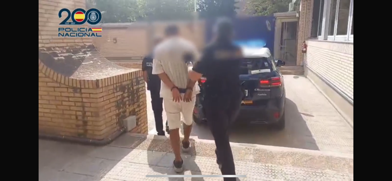 Detenido en Huesca el integrante de un grupo itinerante dedicado al robo de móviles Detenido en Huesca el integrante de un grupo itinerante dedicado al robo de móviles