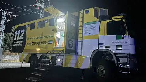 Un incendio forestal entre el Jerte y el Ambroz obliga a evacuar las localidades de Villar del Plasencia, Jarilla y Cabezabellosa Un incendio forestal entre el Jerte y el Ambroz obliga a evacuar las localidades de Villar del Plasencia, Jarilla y Cabezabellosa