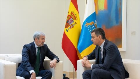 S&aacute;nchez y Clavijo se reunir&aacute;n el pr&oacute;ximo lunes en Lanzarote para hablar sobre migraci&oacute;n, agenda canaria y presupuestos