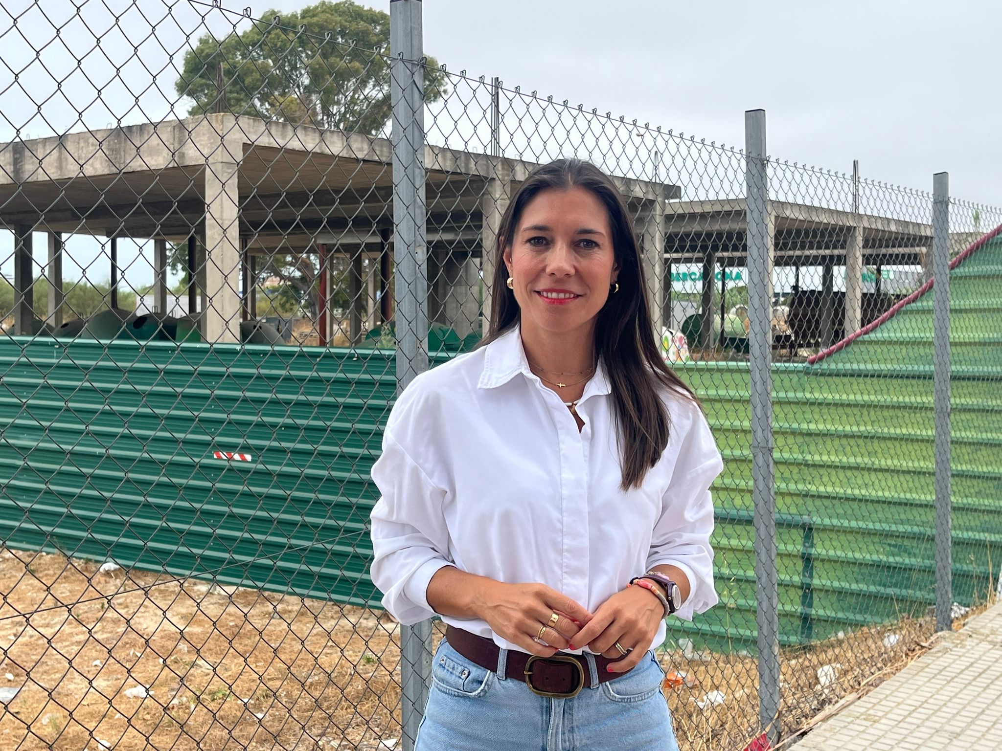El PP de Rota celebra la cesión a la Junta de Andalucía del futuro solar del centro de salud de la localidad El PP de Rota celebra la cesión a la Junta de Andalucía del futuro solar del centro de salud de la localidad