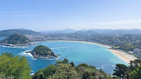 Bahía de La Concha en Donostia Bahía de La Concha en Donostia