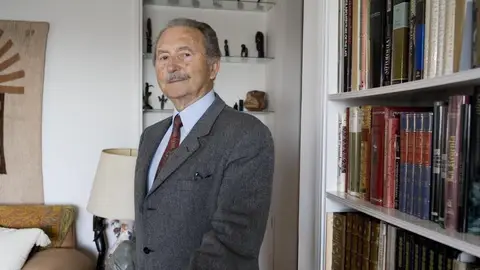 Muere Federico García Moliner, el científico que obtuvo el Premio Príncipe de Asturias en 1992 Muere Federico García Moliner, el científico que obtuvo el Premio Príncipe de Asturias en 1992