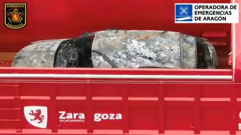 Los bomberos de Zaragoza pioneros en el uso de una nueva herramienta antincendios en Esapaña