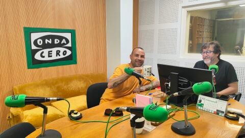 Mon Devane e Paco Sarria (2025)