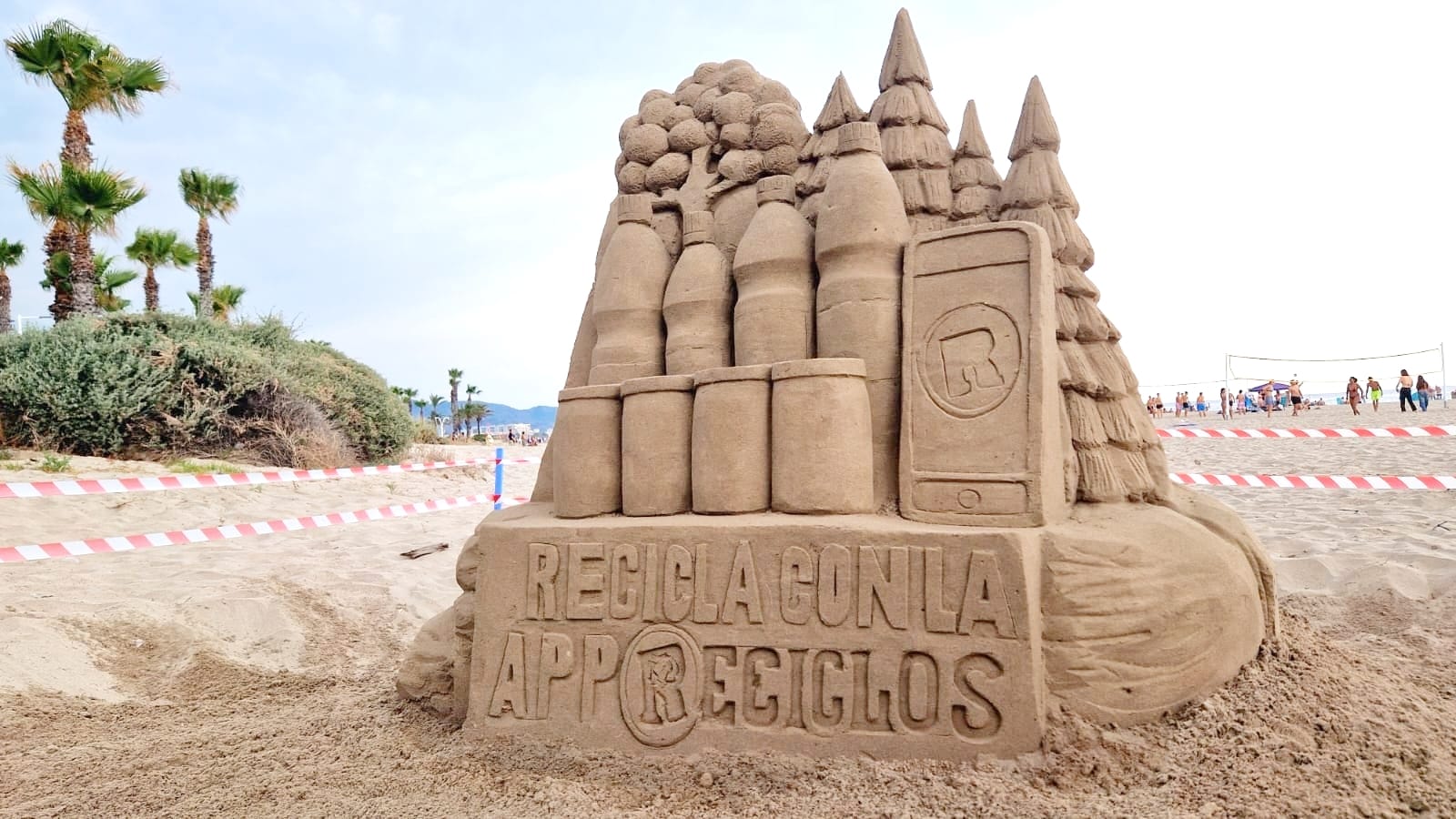 El municipio de Cullera se suma a “RECICLOS PRIX”, la campaña de Ecoembes para seguir dando a conocer la App RECICLOS en la Comunidad Valenciana El municipio de Cullera se suma a “RECICLOS PRIX”, la campaña de Ecoembes para seguir dando a conocer la App RECICLOS en la Comunidad Valenciana